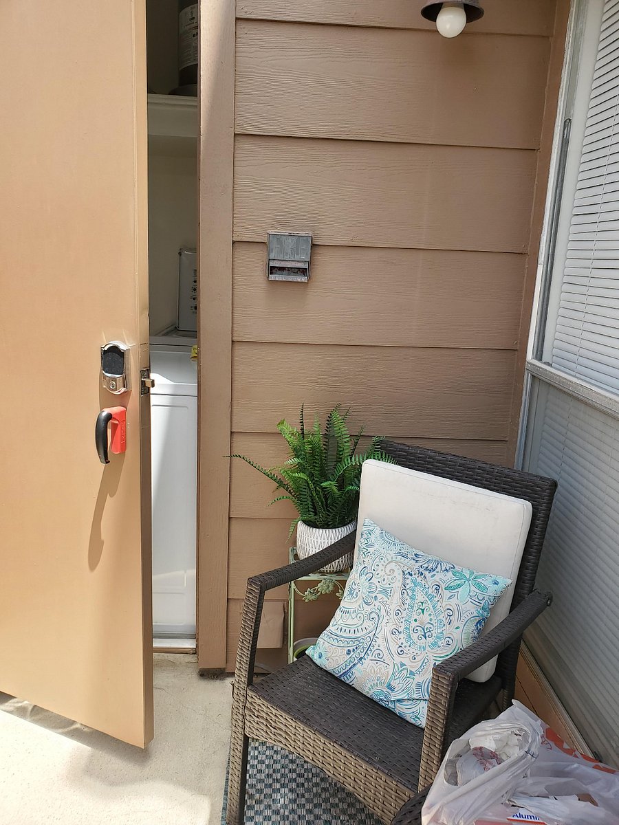 Furnished Finder property 375695_1 photo 8