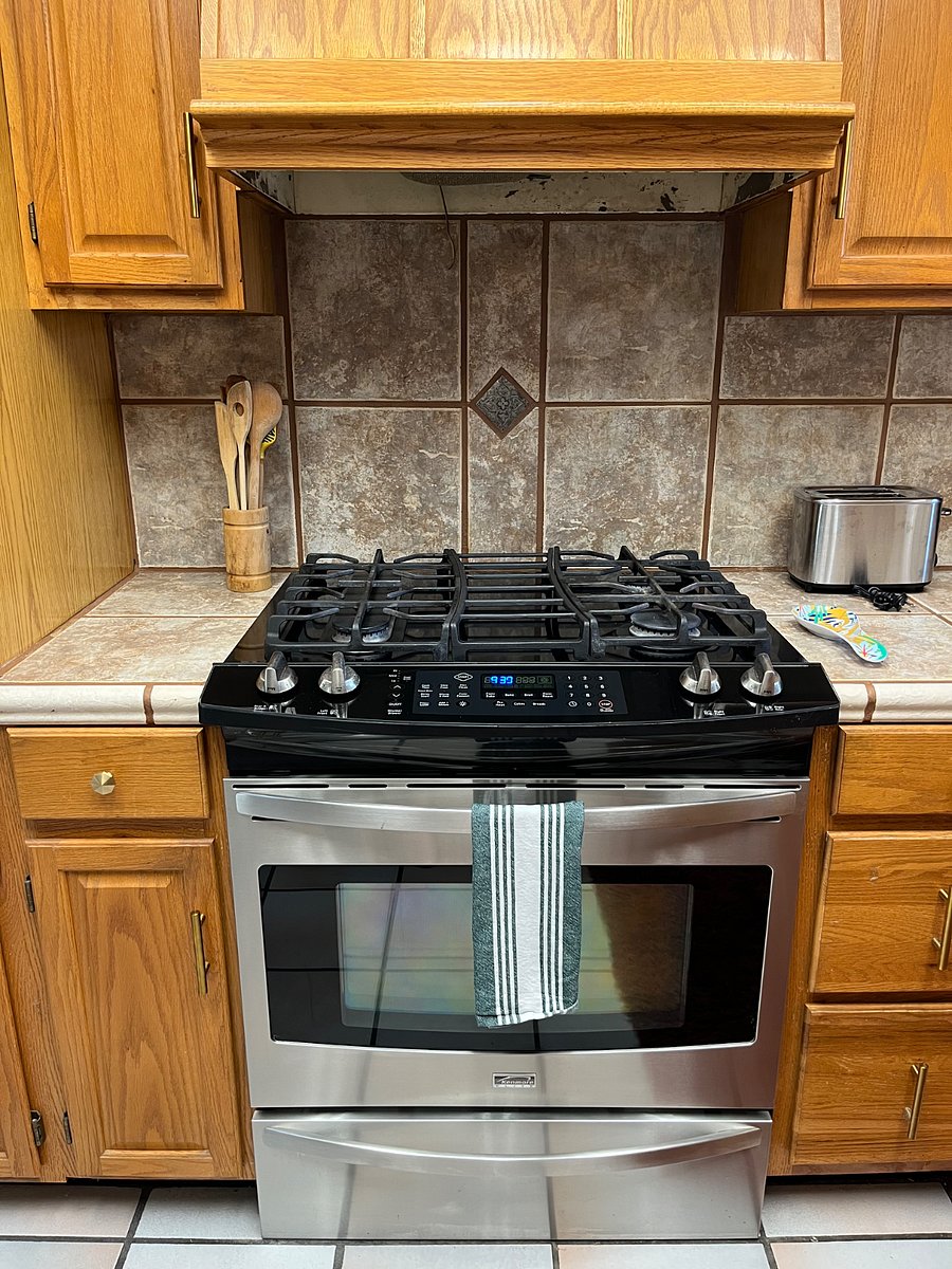Furnished Finder property 375722_1 photo 10