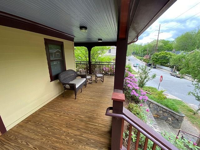 Furnished Finder property 375752_1 photo 3