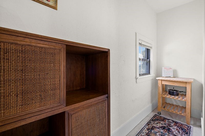 Furnished Finder property 375759_1 photo 16