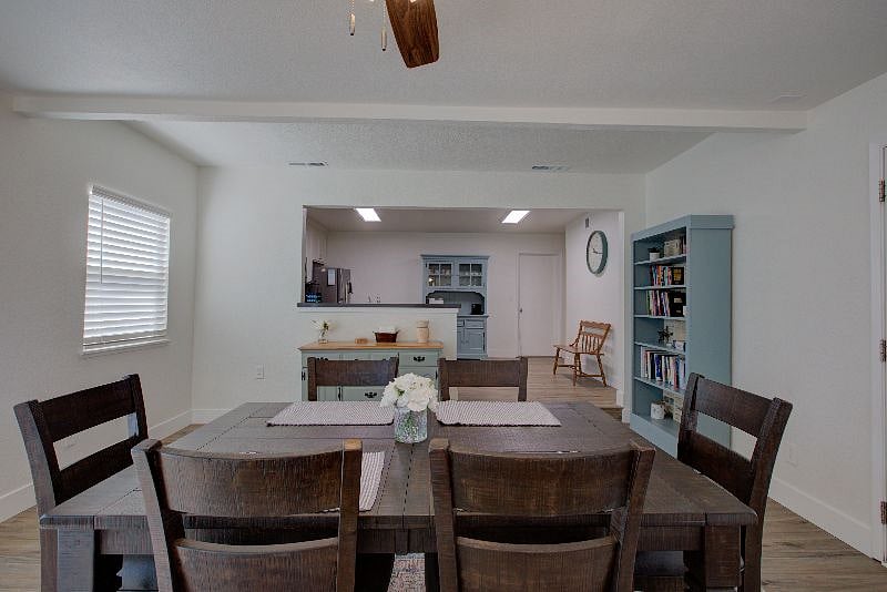 Furnished Finder property 375841_1 photo 9