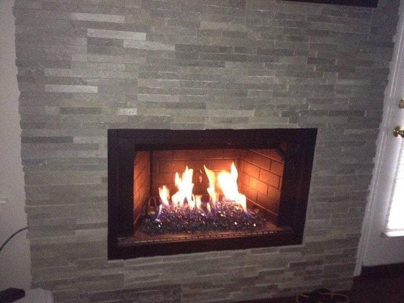 Gas fireplace
