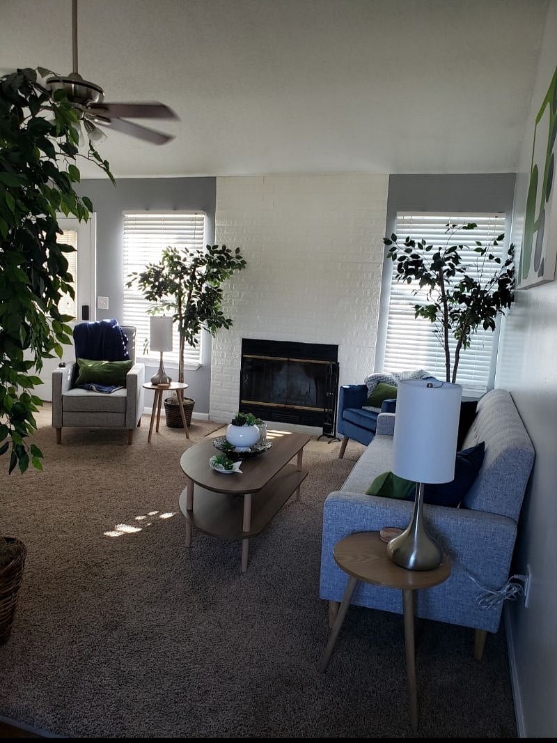 Furnished Finder property 375889_2 photo 4