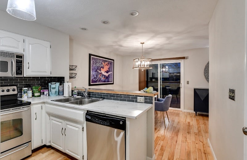 Furnished Finder property 375895_1 photo 16