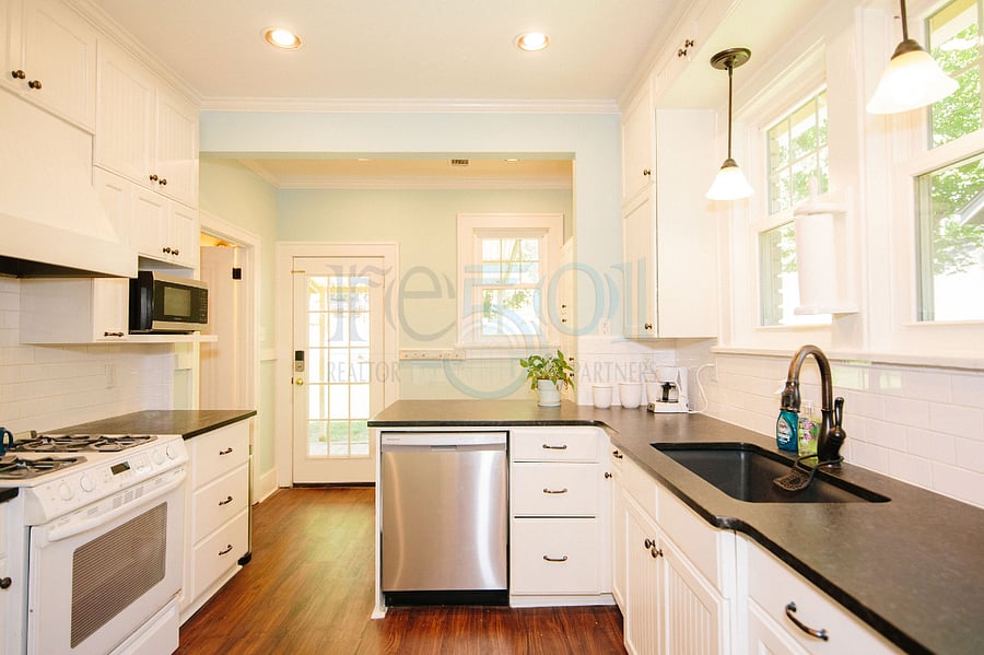 Furnished Finder property 375917_1 photo 5