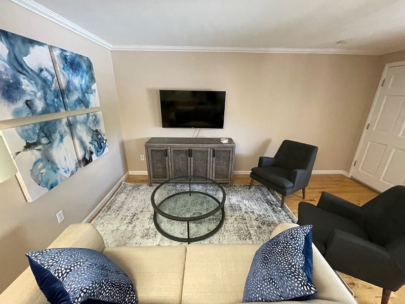 Furnished Finder property 375950_1 photo 5
