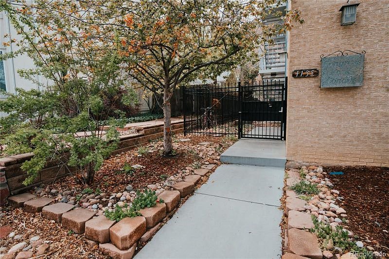 Furnished Finder property 375950_1 photo 12