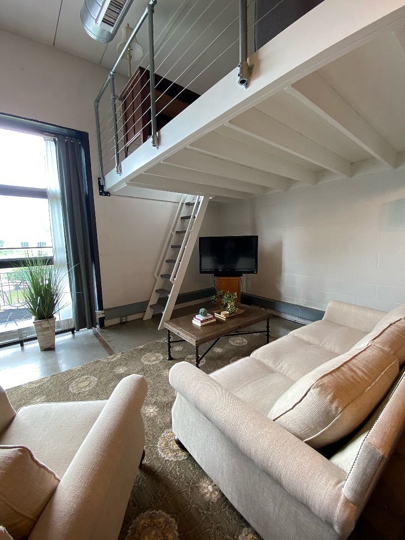Furnished Finder property 375956_1 photo 10