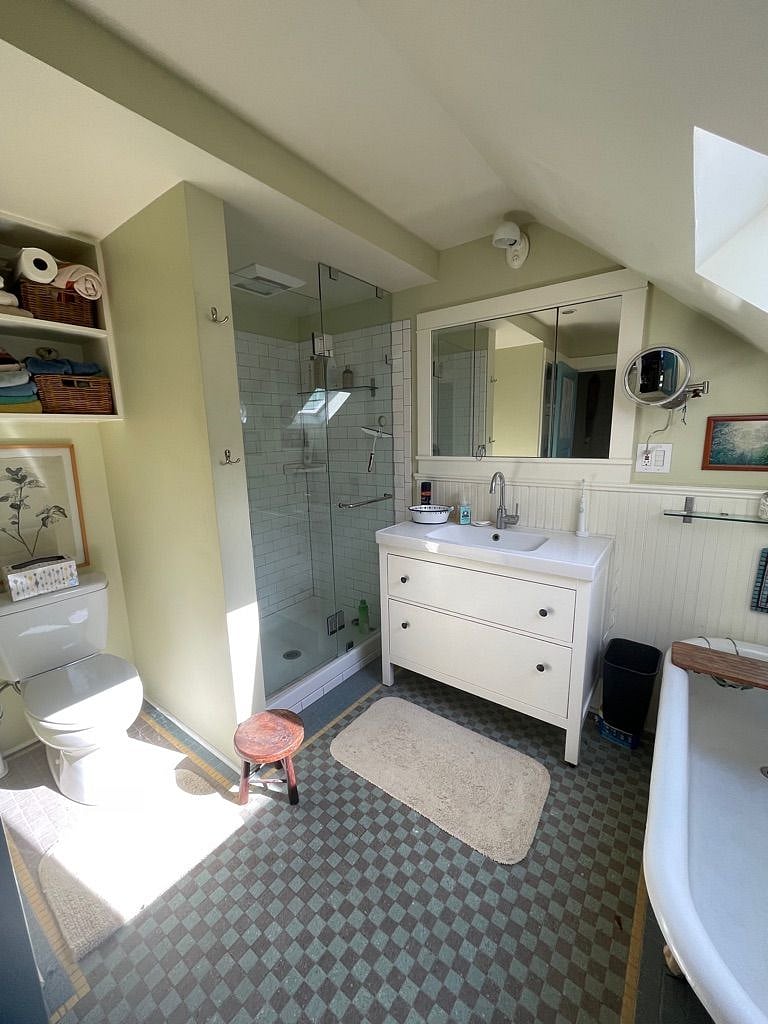 Furnished Finder property 376018_1 photo 17