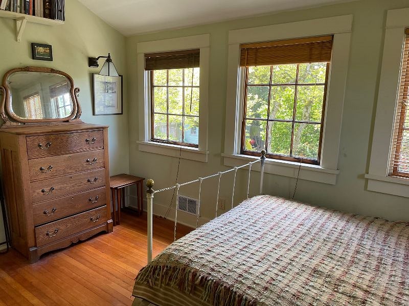Furnished Finder property 376018_1 photo 15