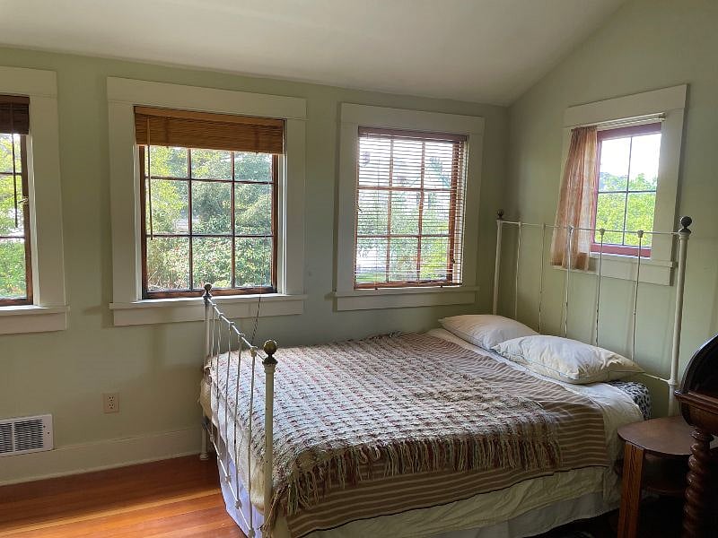Furnished Finder property 376018_1 photo 16