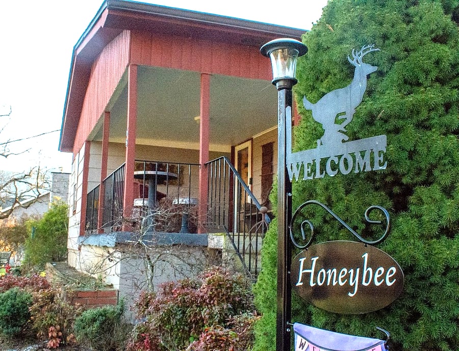 Honeybee entrance