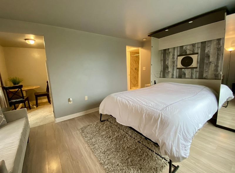 Murphy bed displayed.