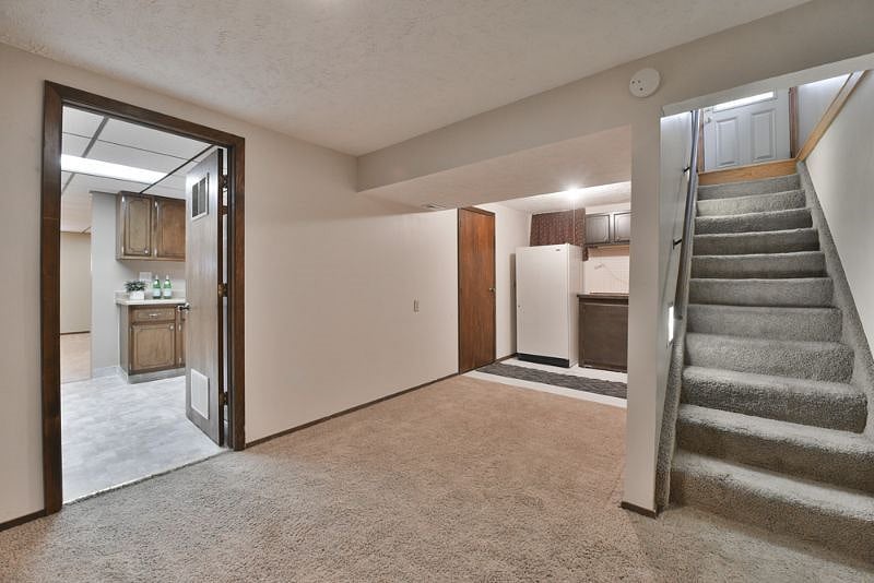 Furnished Finder property 376066_2 photo 7