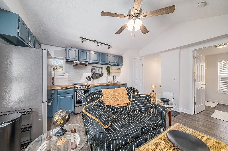 Furnished Finder property 376073_1 photo 3