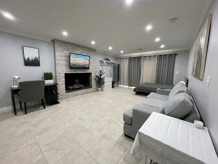 Furnished Finder property 376079_2 photo 6