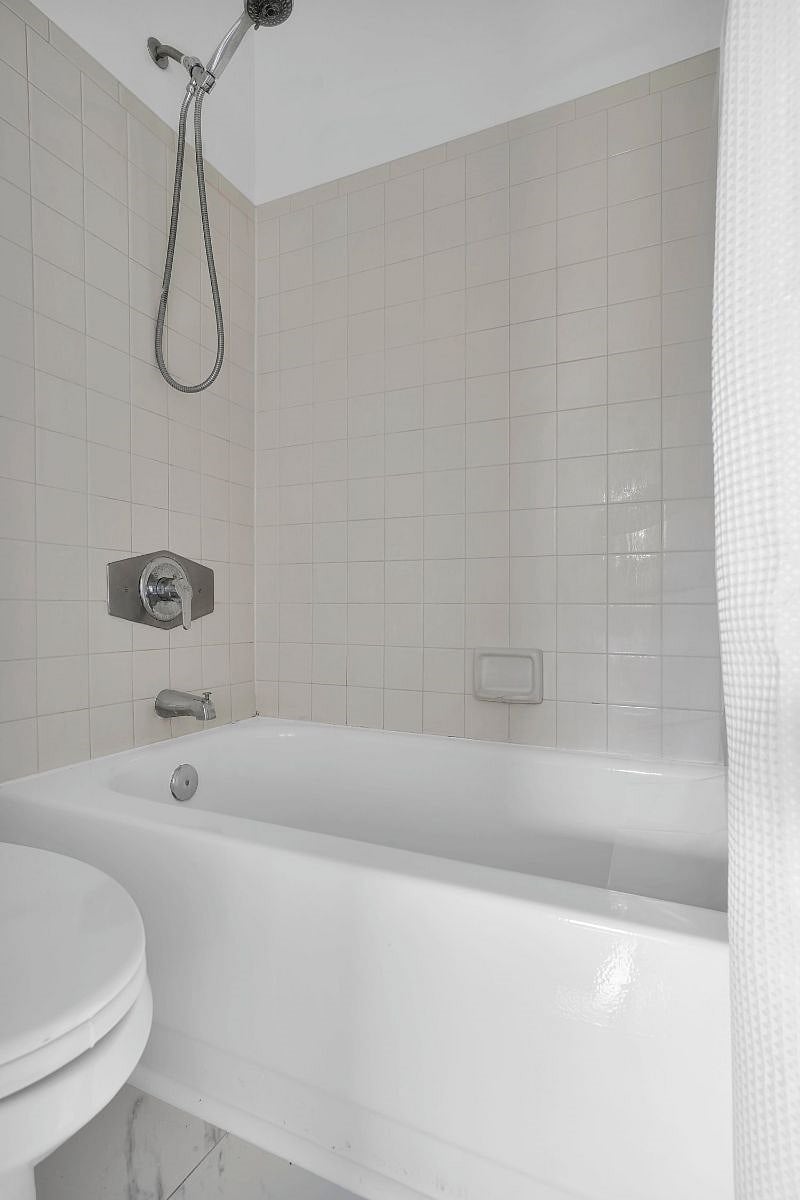 Furnished Finder property 376133_1 photo 29