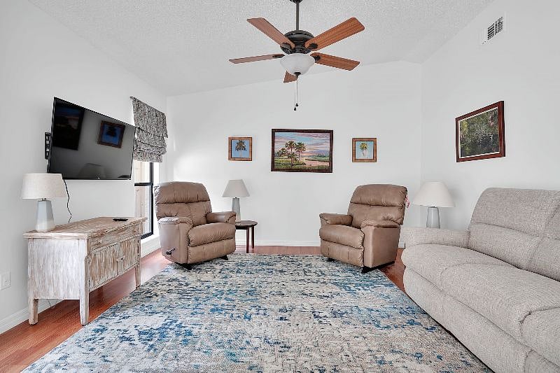 Furnished Finder property 376133_1 photo 46
