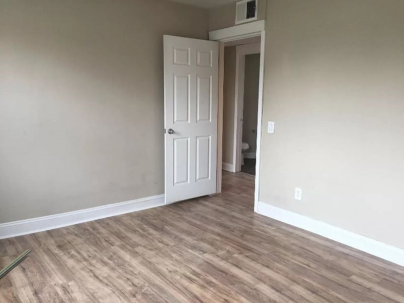 Furnished Finder property 376139_1 photo 9