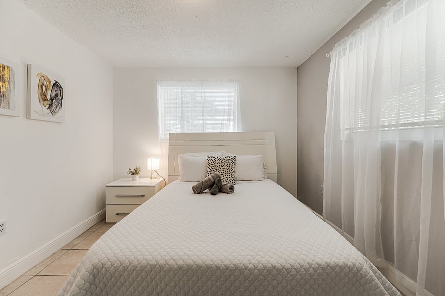 Furnished Finder property 376176_1 photo 16
