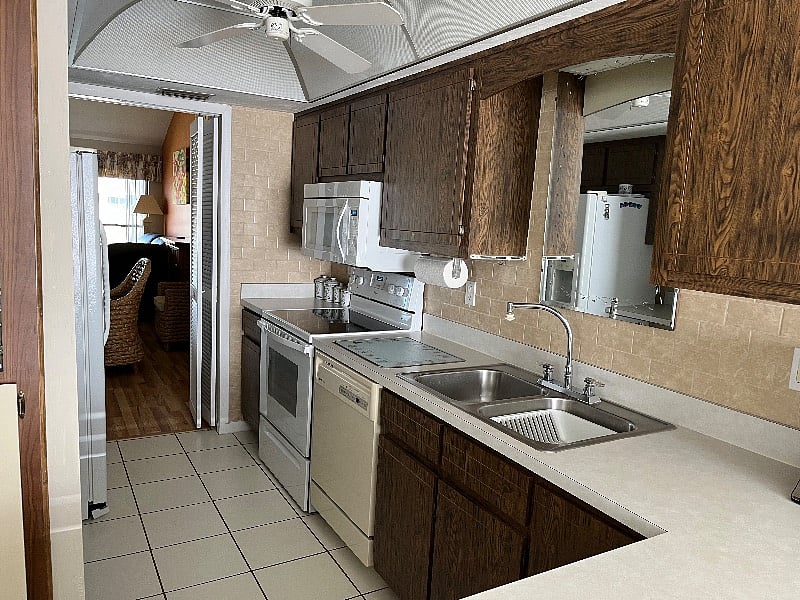 Furnished Finder property 376182_1 photo 47
