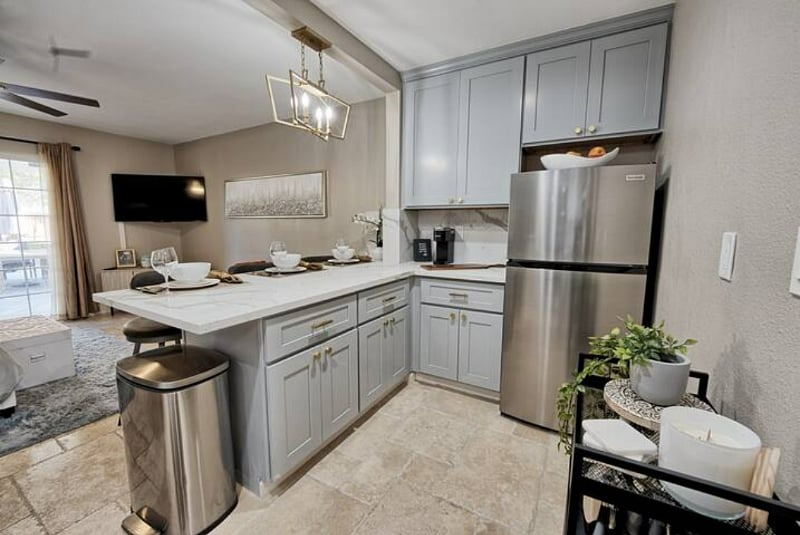 Furnished Finder property 376241_1 photo 4