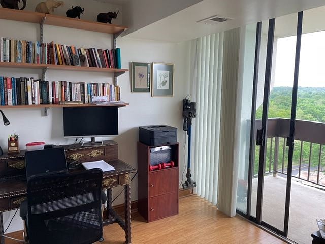 Furnished Finder property 376282_1 photo 4