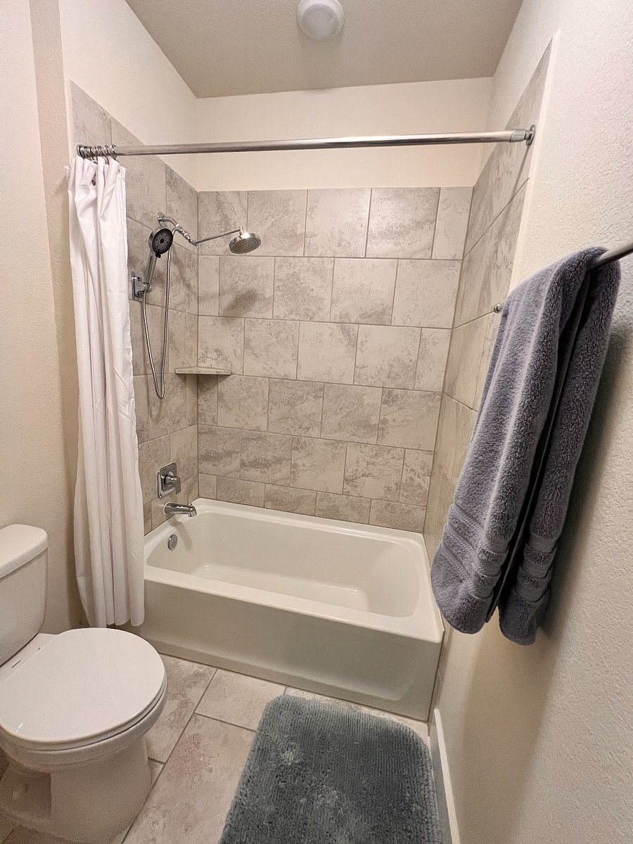 Furnished Finder property 376302_1 photo 13