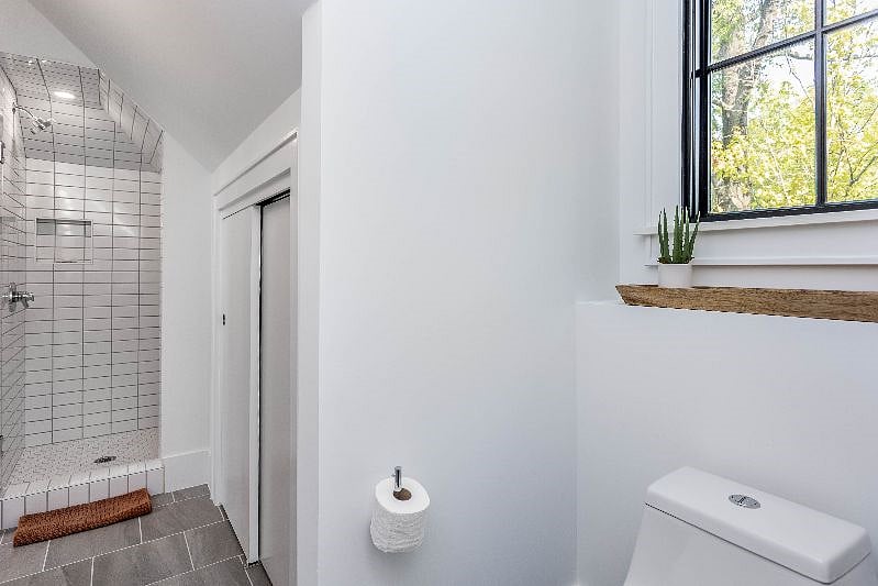 Furnished Finder property 376342_1 photo 13