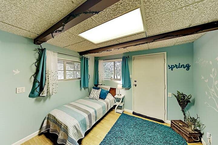Spring Room