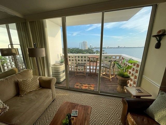 Furnished Finder property 376354_1 photo 4