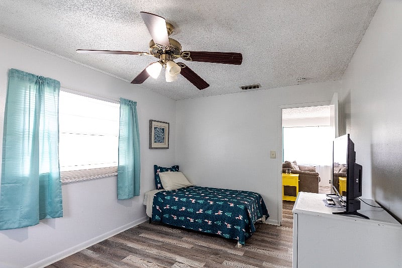 Furnished Finder property 376371_1 photo 12