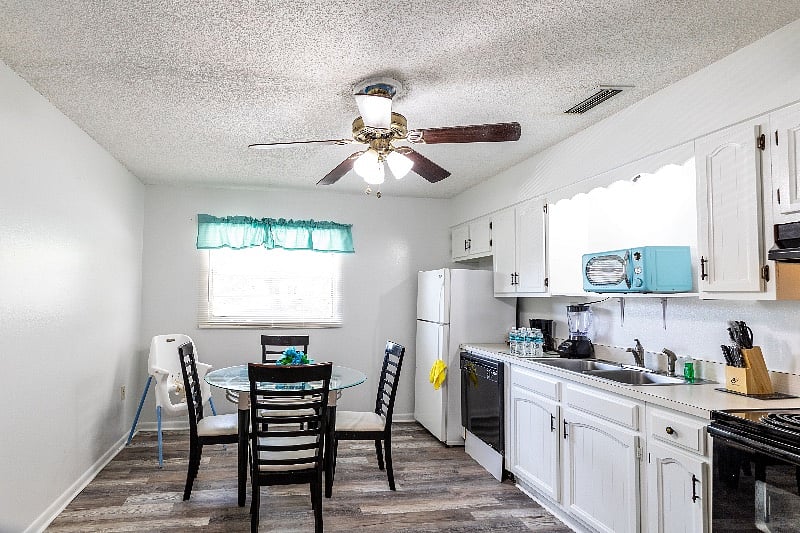 Furnished Finder property 376371_1 photo 17