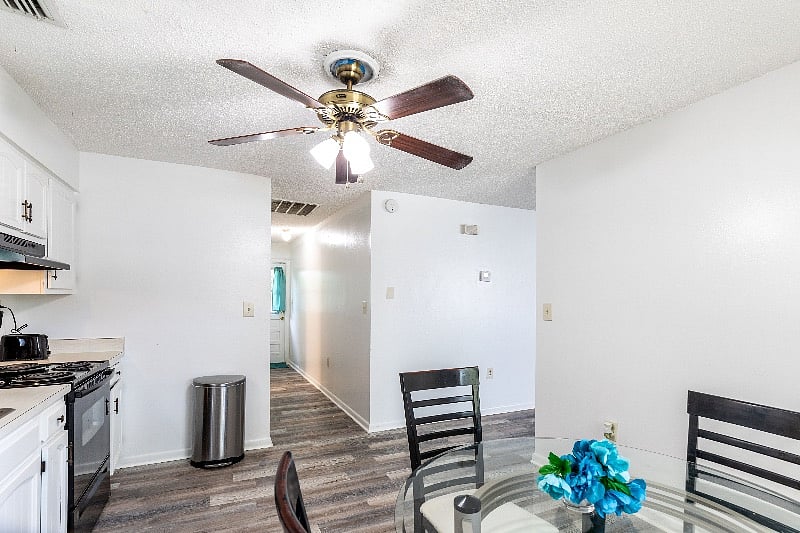Furnished Finder property 376371_1 photo 18