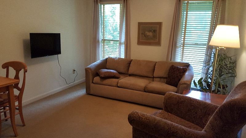 Furnished Finder property 376403_1 photo 3