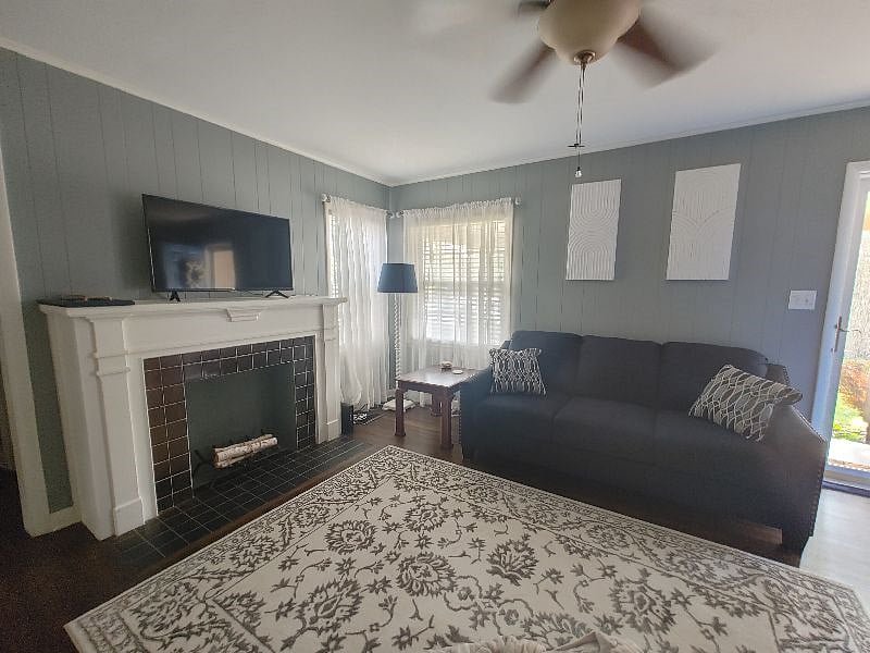 Furnished Finder property 376448_1 photo 5