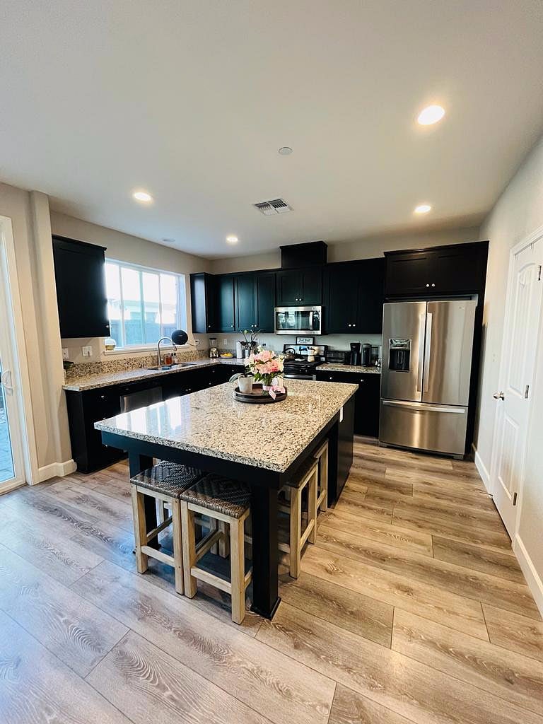 Furnished Finder property 376455_1 photo 4