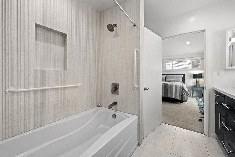 Furnished Finder property 376459_1 photo 38