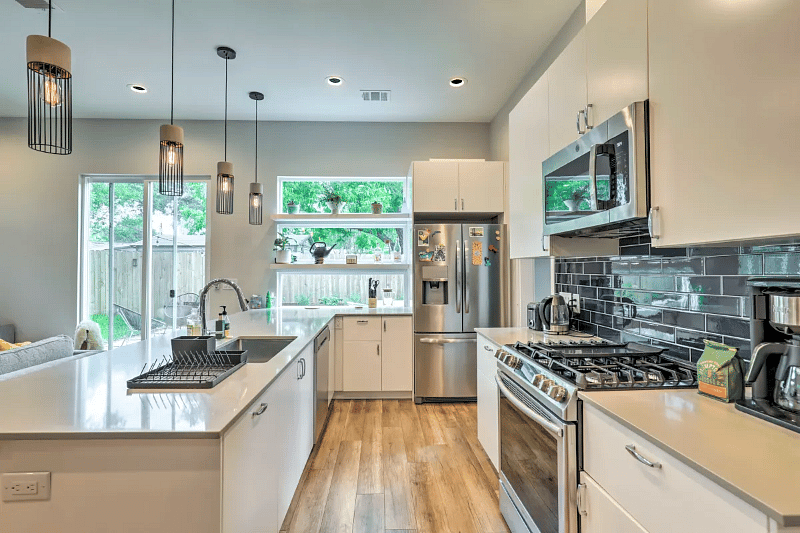 Furnished Finder property 376470_1 photo 14