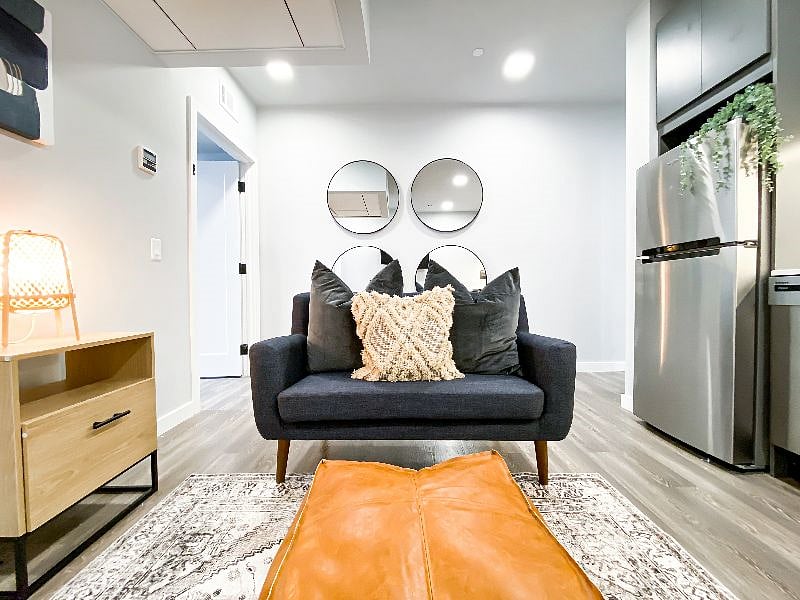 Furnished Finder property 376667_1 photo 2