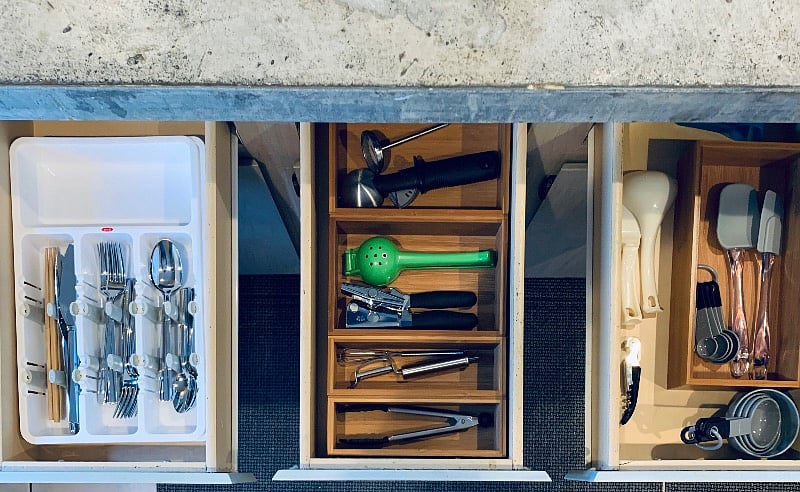 KITCHEN
new eating utensils and kitchenware