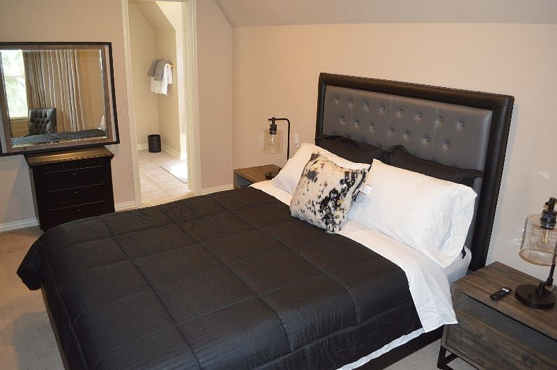Furnished Finder property 376705_1 photo 12