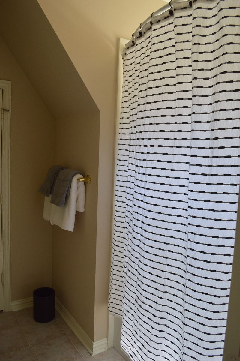 Furnished Finder property 376705_1 photo 14