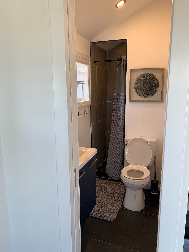 Furnished Finder property 376773_6 photo 14