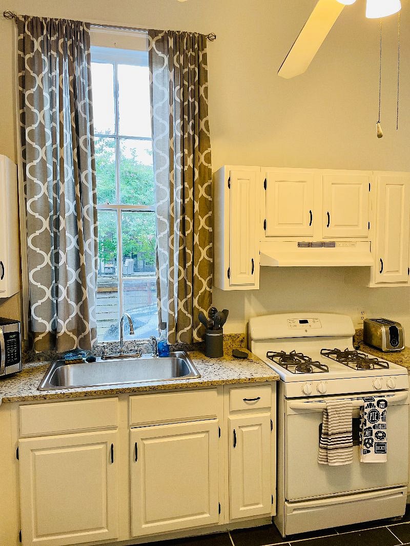Furnished Finder property 376796_1 photo 8
