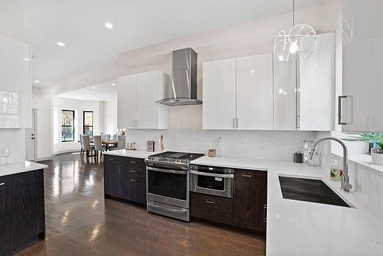 Furnished Finder property 376826_5 photo 11
