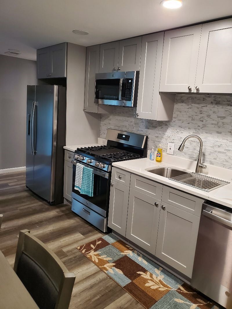 Furnished Finder property 376887_1 photo 6