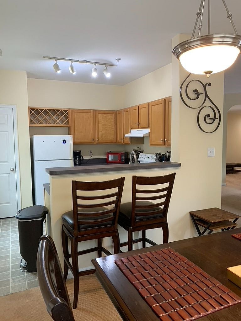 Furnished Finder property 376982_2 photo 15