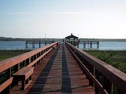 Fishing pier