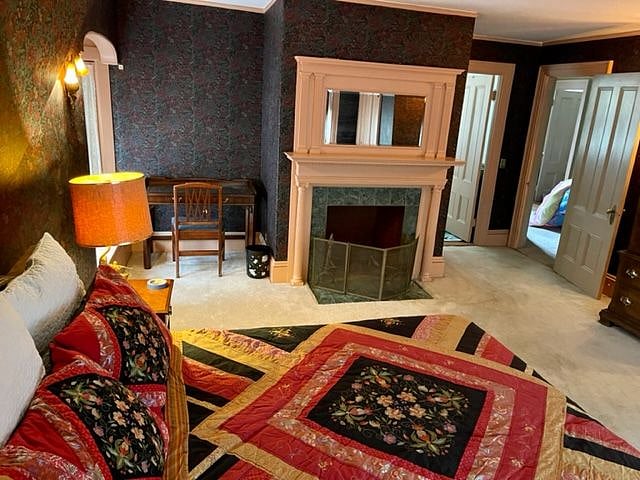 Furnished Finder property 377087_1 photo 3